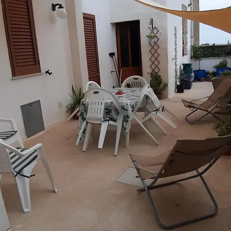 Al Manzil Apartment