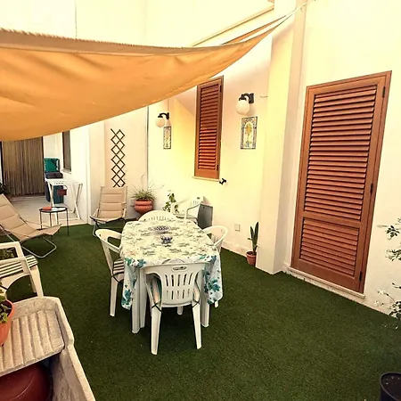 Al Manzil Διαμέρισμα
